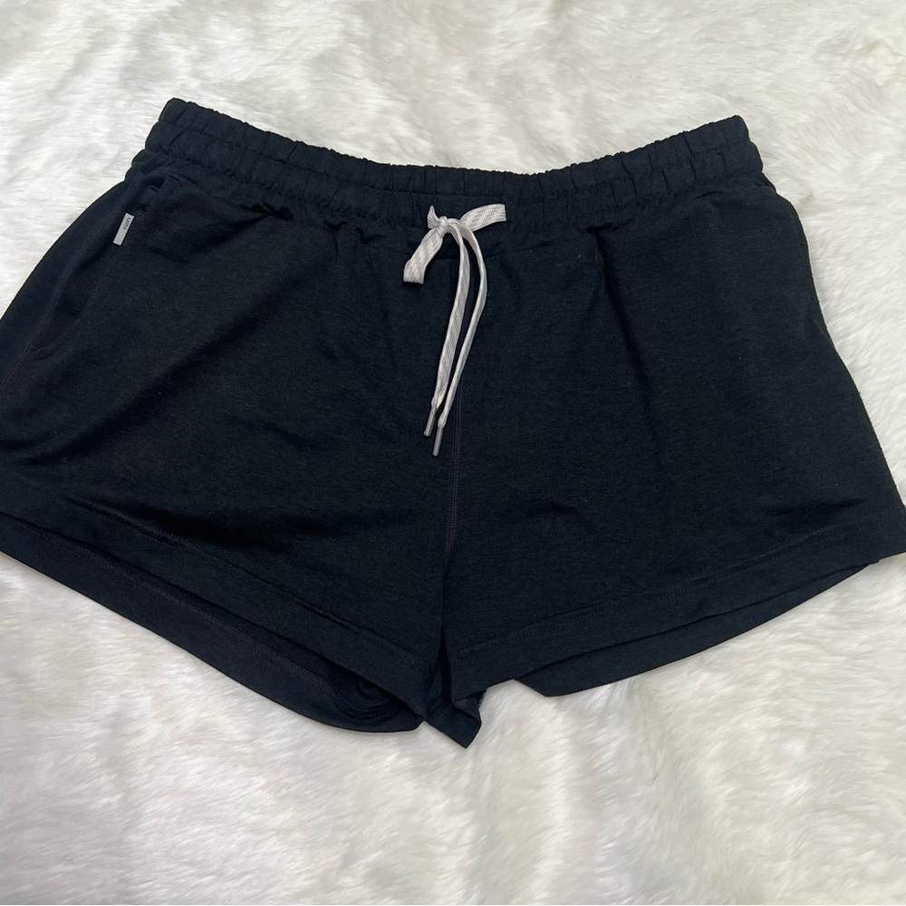 Vuori Black Women's Shorts